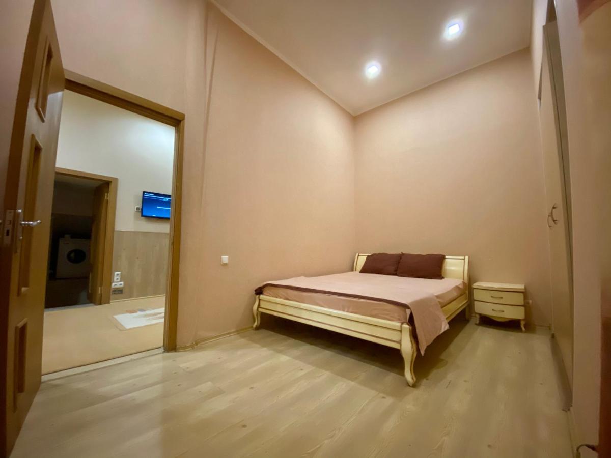 Central Apartments Odessa Ngoại thất bức ảnh